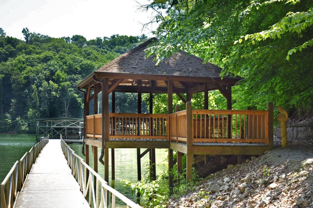 Tree Top Lodge - Gorgeous Lake Cabin With Hot Tub & Magnificent Views Of Forests And Mountains! Cabin Butler Exterior foto