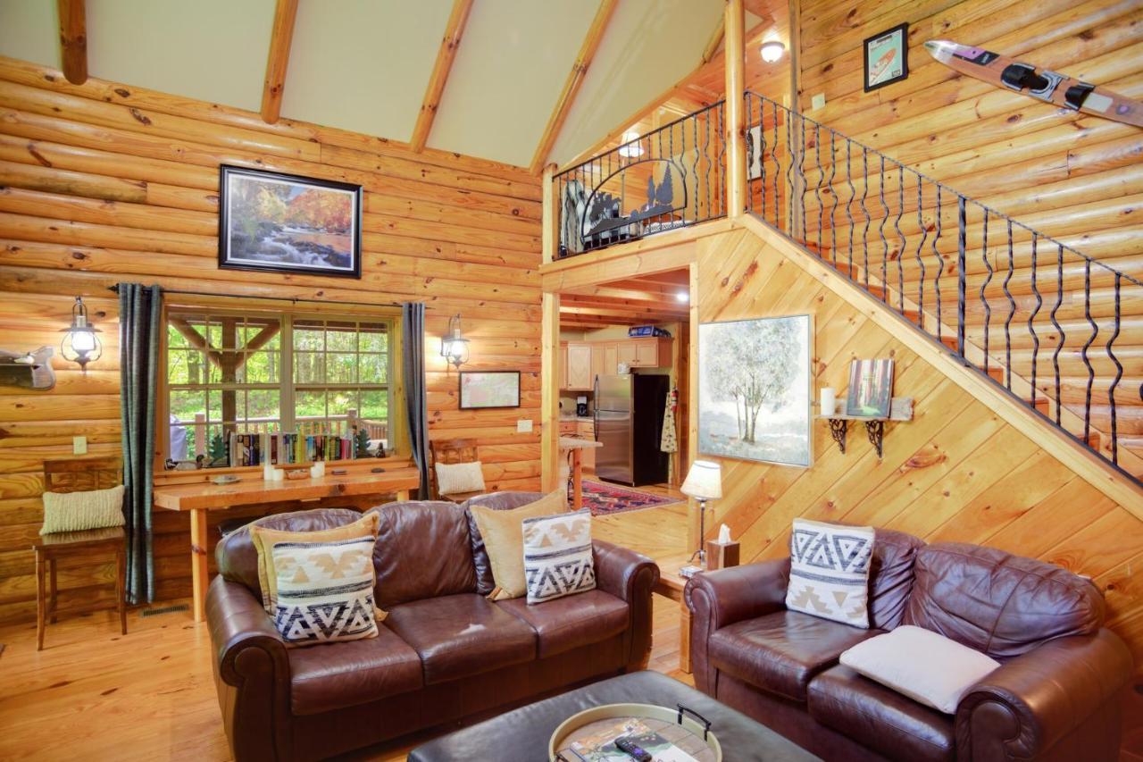 Tree Top Lodge - Gorgeous Lake Cabin With Hot Tub & Magnificent Views Of Forests And Mountains! Cabin Butler Exterior foto